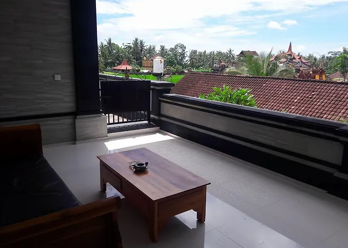 Guest house Nayanika House