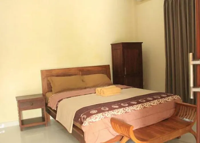 Guest house Nayanika House