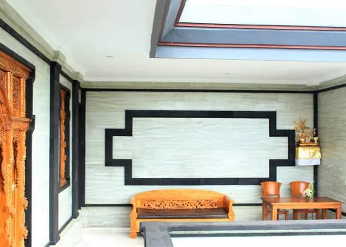 Nayanika House Guest house